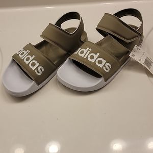 NWT Adidas sandal